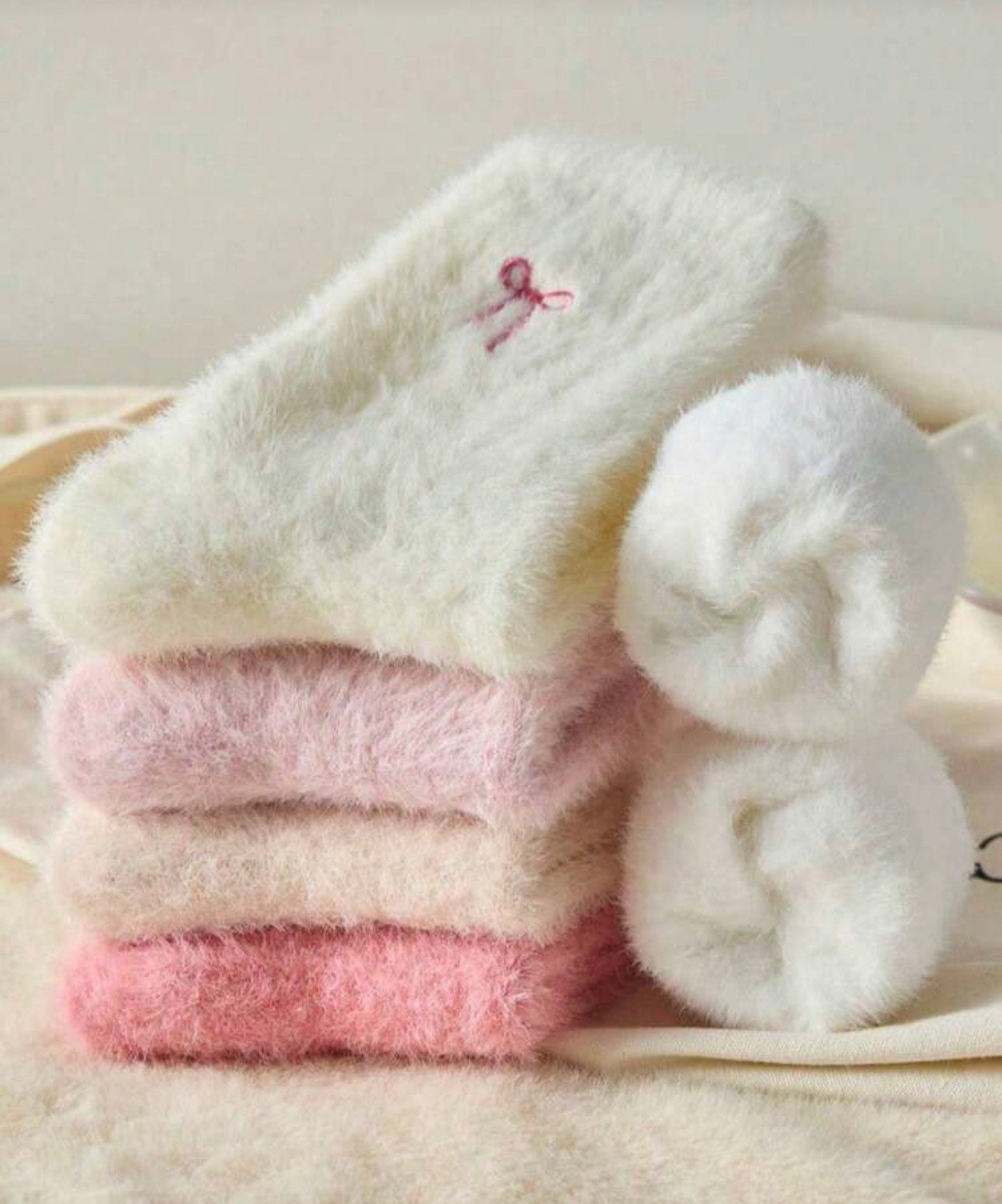 Monthly SELF-LOVE Gift Box- Exclusive Customizable care & Comfort Set